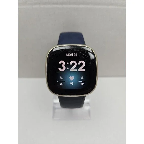 Fitbit Versa 3 FB511 Smartwatch GPS Heart Rate SpO2 Activity Tracker - Read Dis - Picture 1 of 14